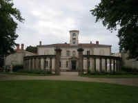 Fa�ade de la Maison Lemot
